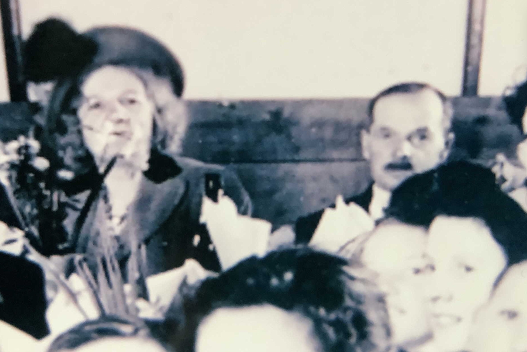 Alice and Arthur at the back